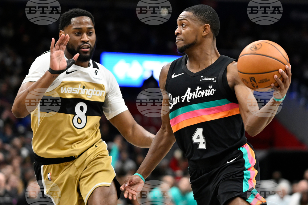 Spurs Wizards Basketball