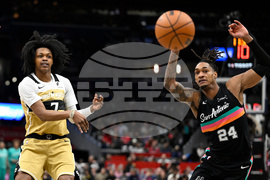 Spurs Wizards Basketball