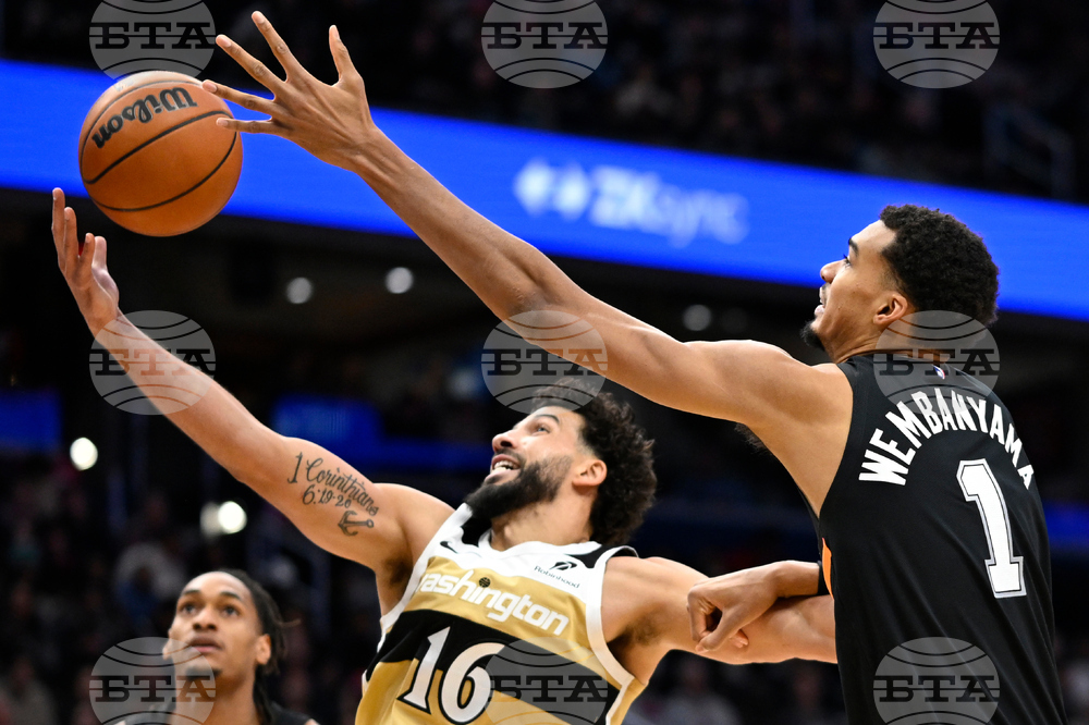 Spurs Wizards Basketball