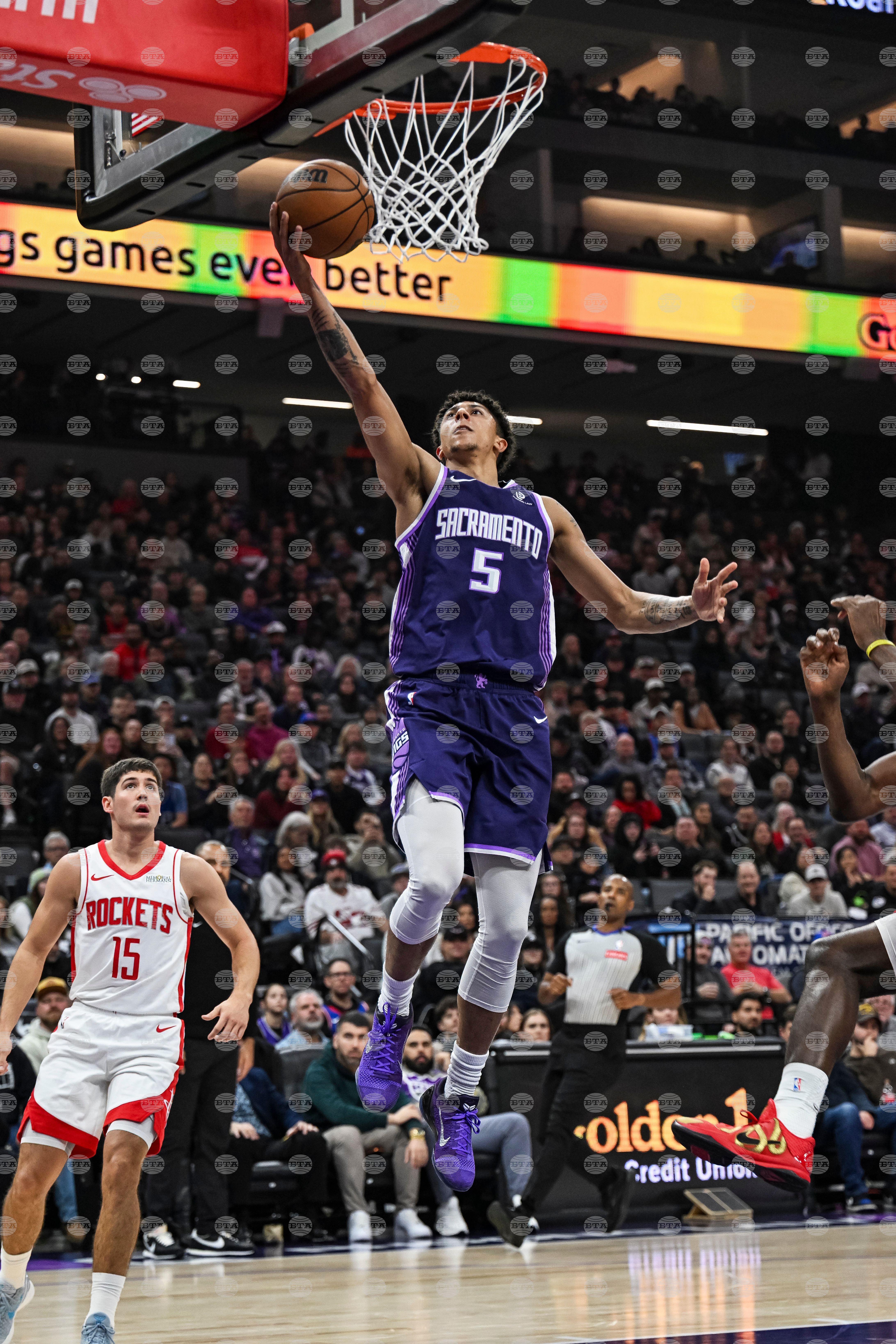 Rockets Kings Basketball