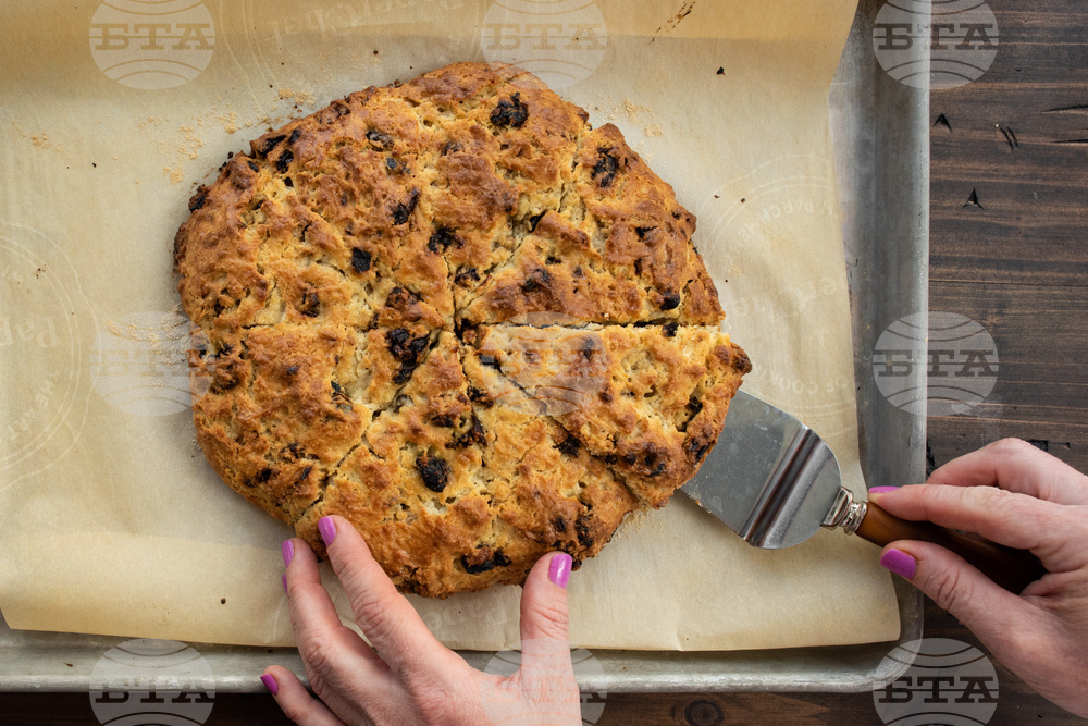 Food-Holidays-Recipe-Dried Cherry Scones