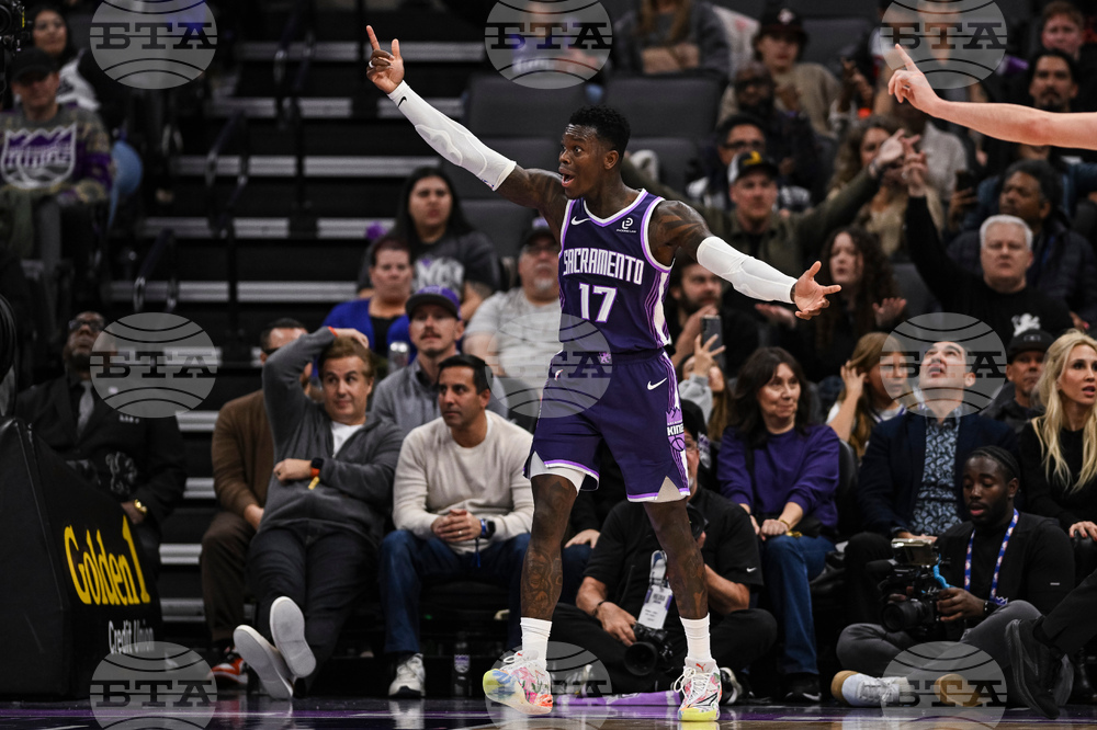 Rockets Kings Basketball