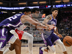 Rockets Kings Basketball