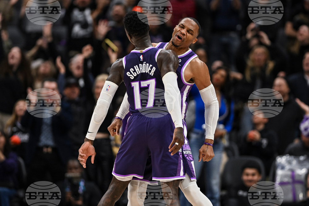 Rockets Kings Basketball