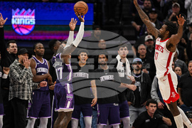 Rockets Kings Basketball