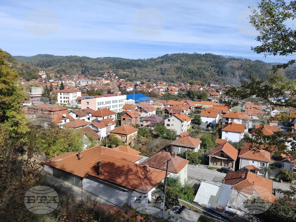 В ход е процедура по регистриране на незаконно изградени обекти на територията на община Босилеград, Сърбия