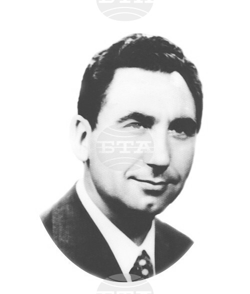 Отиде си бившият министър на културата Георги Йорданов