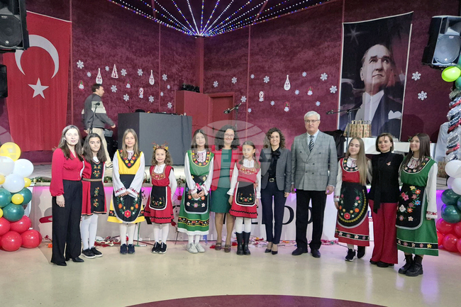  Турция - Българско неделно училище „Отец Александър Чъкърък“ - коледно тържество