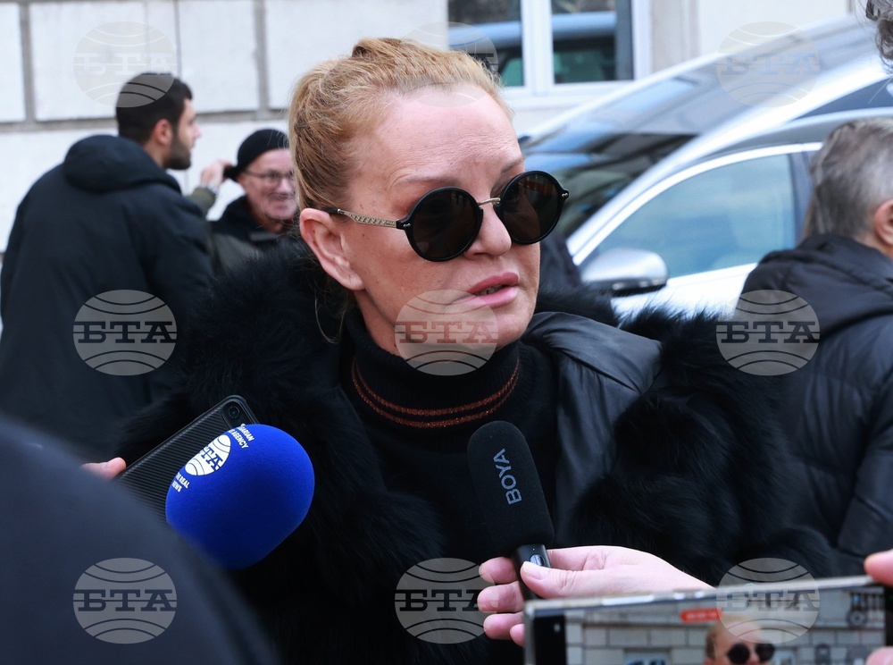 Национален стадион „Васил Левски“ - Боян Радев - поклонение