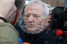 Национален стадион „Васил Левски“ - Боян Радев - поклонение