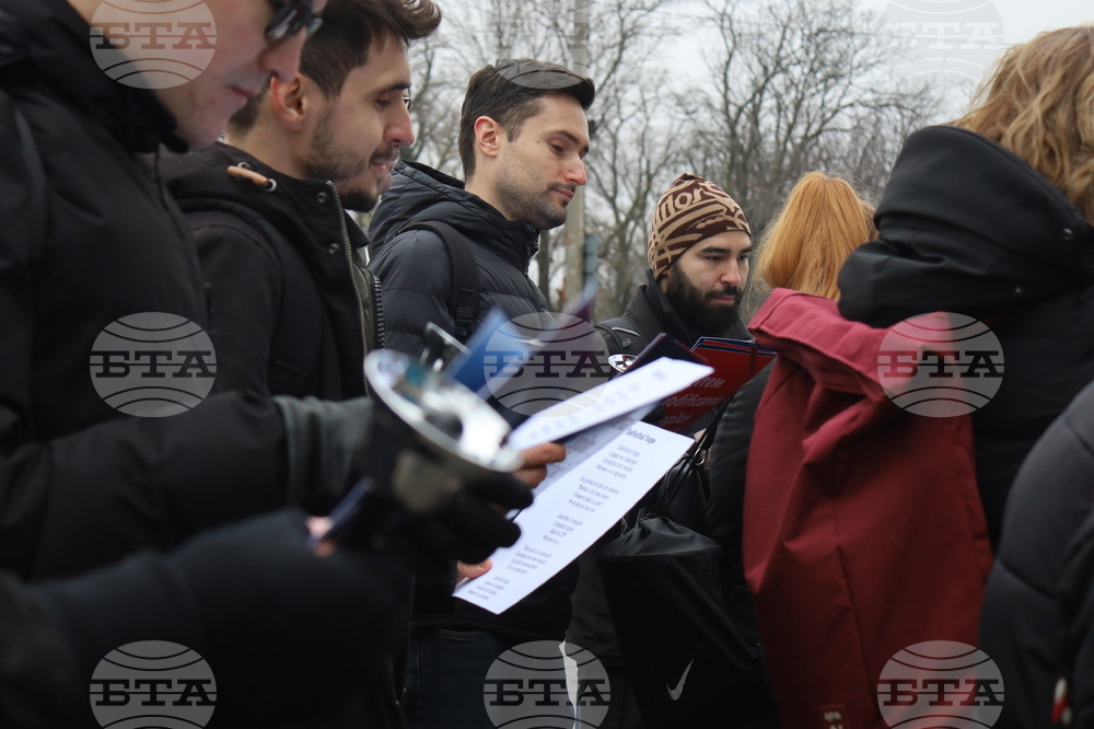 Румъния - Букурещ - президентски дворец Котрочени - демонстрация