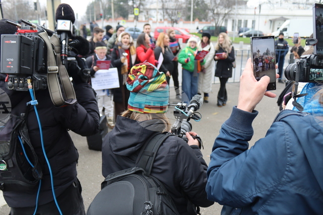 Румъния - Букурещ - президентски дворец Котрочени - демонстрация