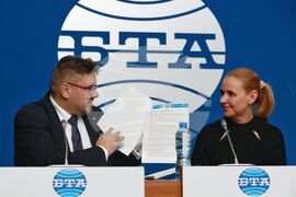 Национален пресклуб на БТА София - договор за сътрудничество - подписване