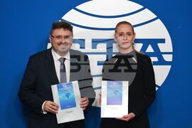 Национален пресклуб на БТА София - договор за сътрудничество - подписване