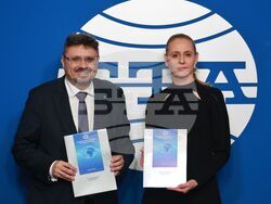 Национален пресклуб на БТА София - договор за сътрудничество - подписване