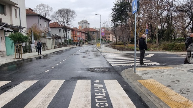 Мъж на 78 години е в болница след пътен инцидент на пешеходна пътека в Стара Загора 