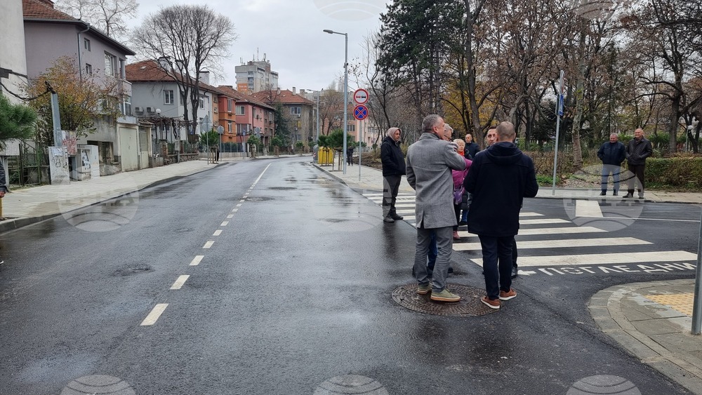 Пловдив - обновена улица - откриване