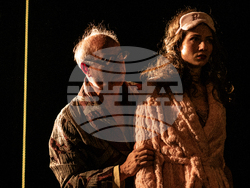 „Убийство по учебник“ в „Зад канала“, снимки  – Малък градски театър „Зад канала“/ Христо Чучков