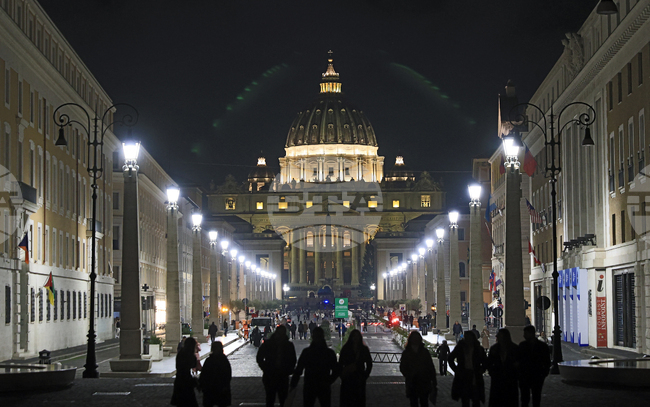 Ватиканът заклейми пластичната хирургия, продиктувана от суета и „култ към тялото“