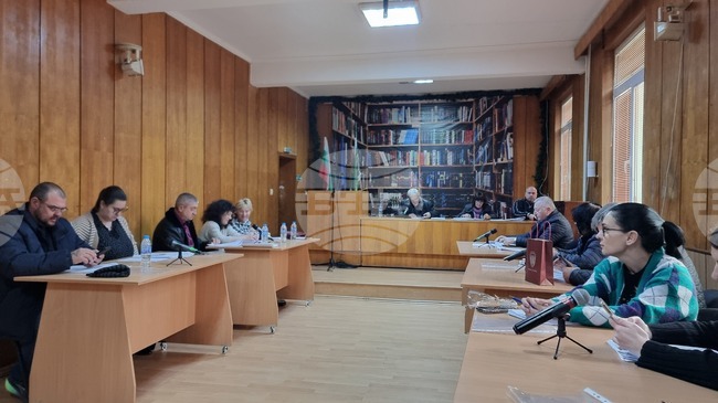 Общинският съвет в Брезник оттегли гласуването на измененията в Наредбата за определяне на местните такси и цени на услуги