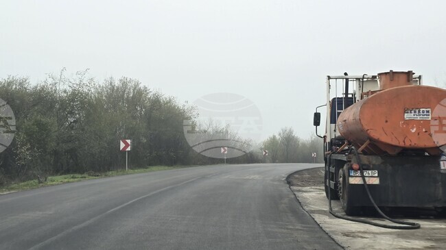 Движението по обходния път на Враца се осъществява с повишено внимание, съобщават от АПИ 