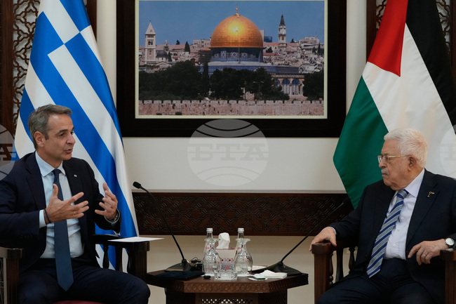 Гръцкият премиер изрази готовност страната му да помогне за възстановяването на Газа на среща с президента на Палестинската автономия