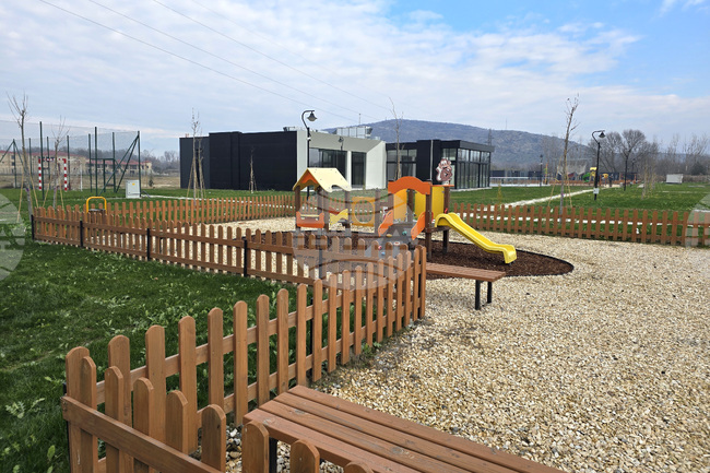 Петрич - Хераклея Синтика - зона за социализация - откриване