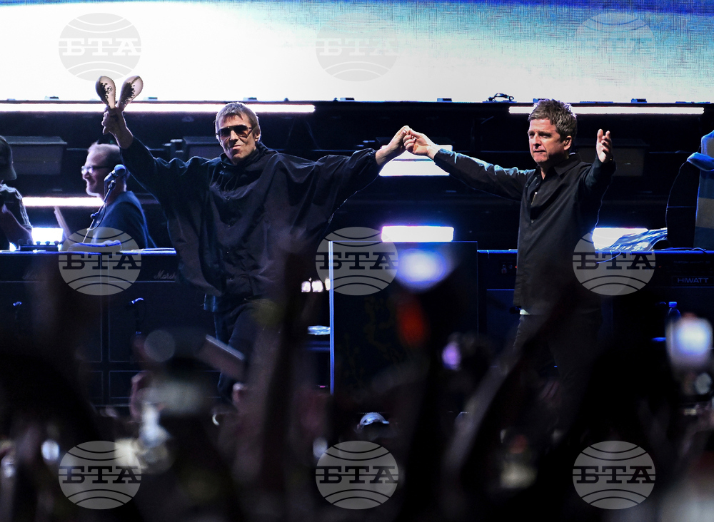 YE - Pop Culture Moments