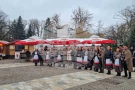 Търговище - коледари - ансамбъл „Мизия“