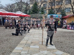 Търговище - коледари - ансамбъл „Мизия“