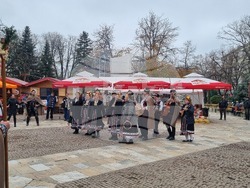 Търговище - коледари - ансамбъл „Мизия“