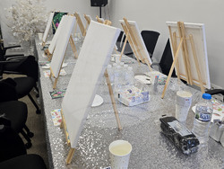 Петрич - Младежки център - благотворителна инициатива