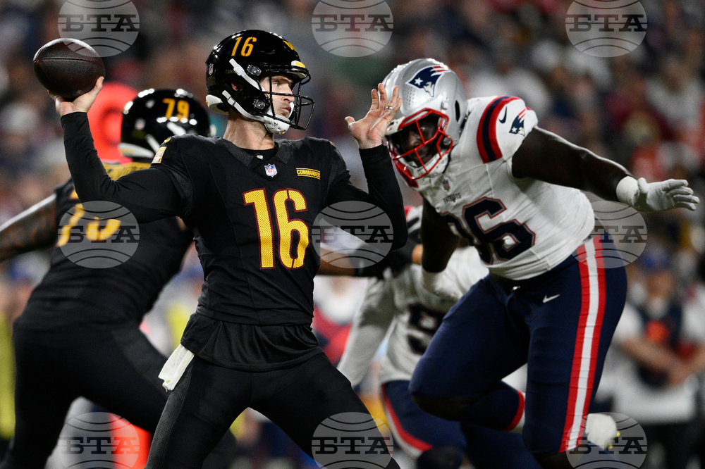 Commanders Moves Football