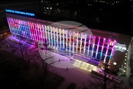 Българска телеграфна агенция - сграда - празнично новогодишно осветление