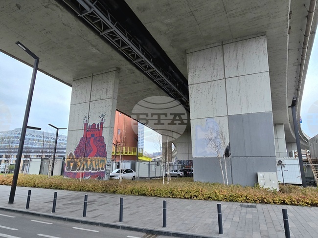 Сърбия - графити - заличаване