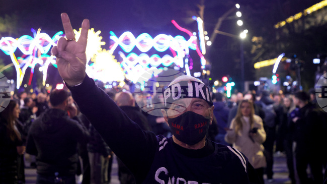 Антиправителствен протест се проведе в Тирана