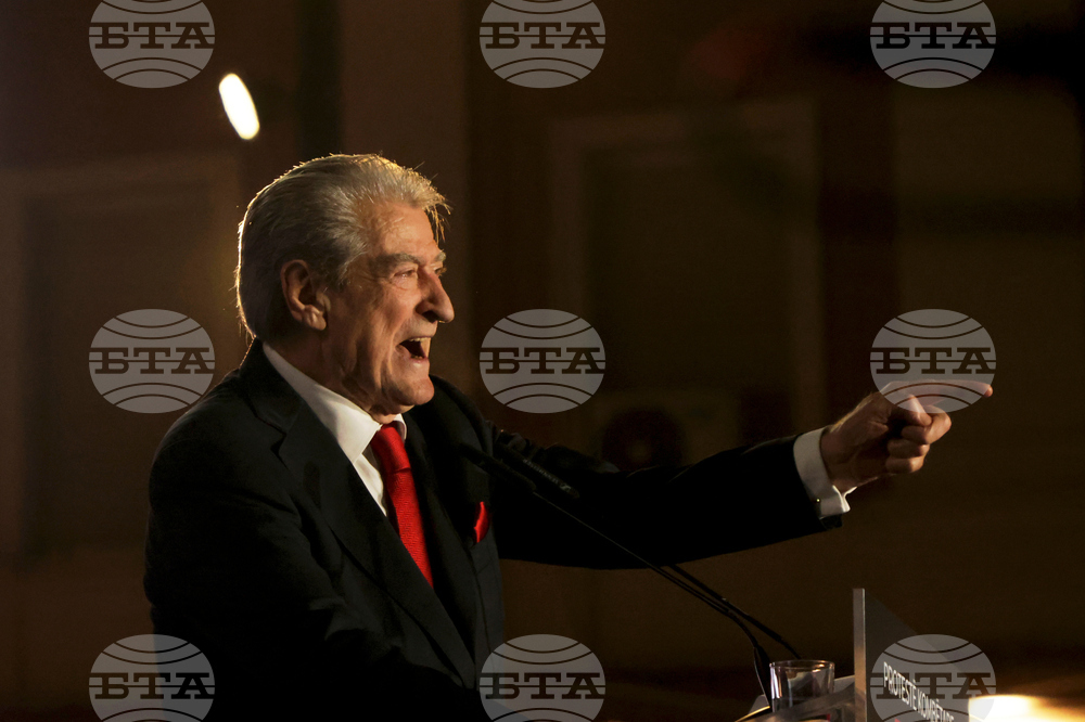 Сали Бериша след протестите в Тирана: Отстраняването на това управление и сформирането на техническо правителство са нашата основна мисия