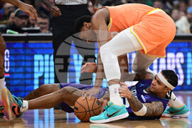 Hornets Cavaliers Basketball