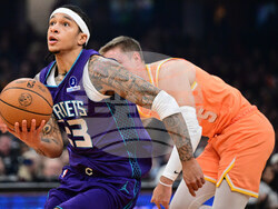 Hornets Cavaliers Basketball