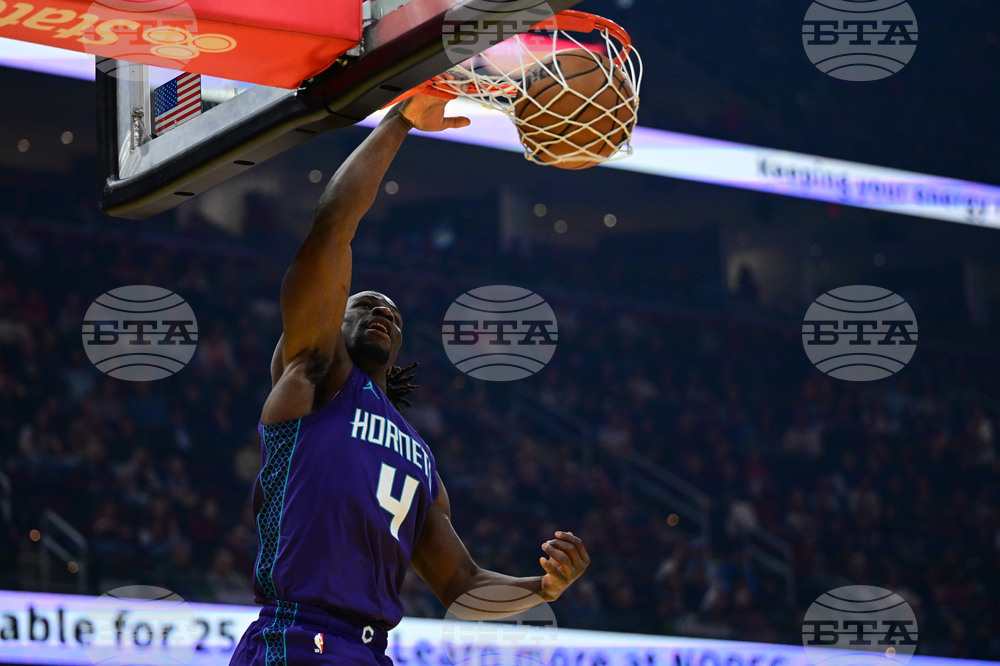 Hornets Cavaliers Basketball