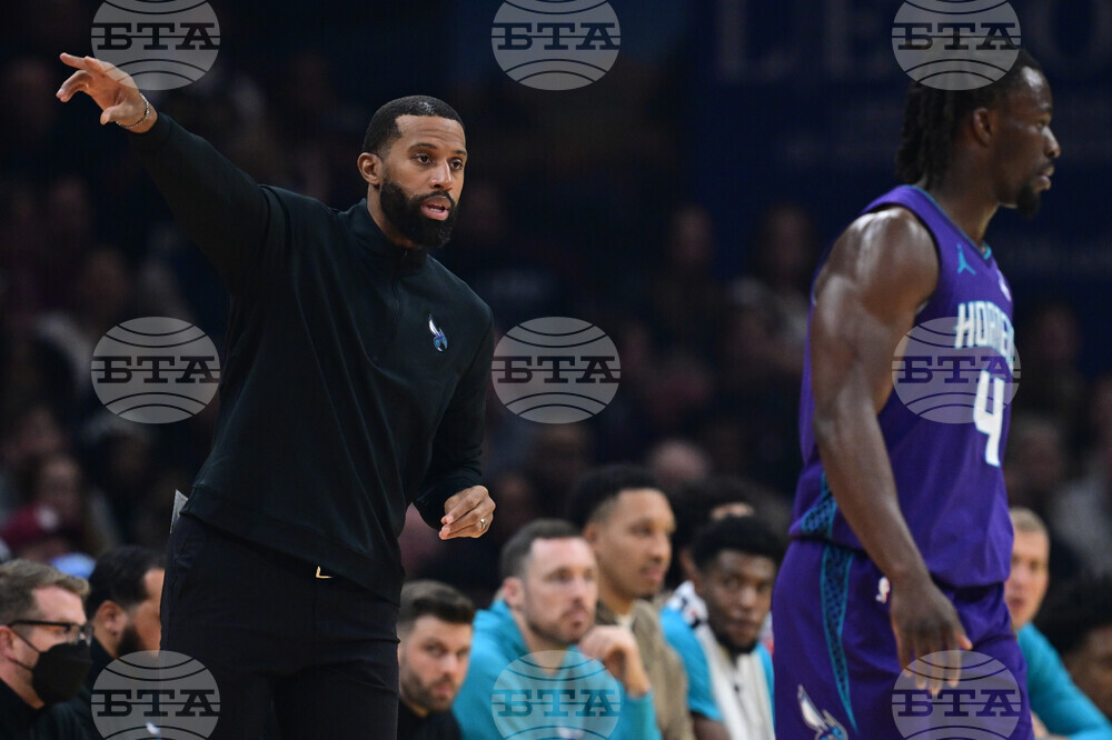 Hornets Cavaliers Basketball