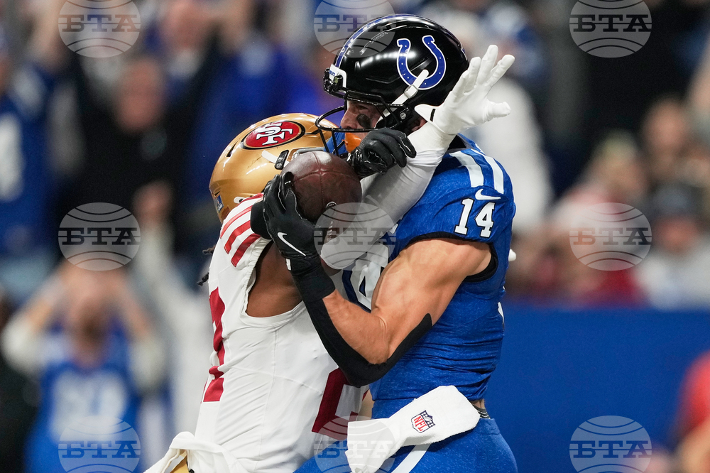 APTOPIX 49ers Colts Football