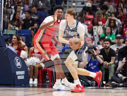 Mavericks Pelicans Basketball