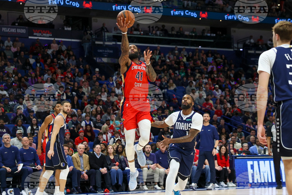 Mavericks Pelicans Basketball