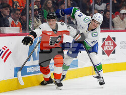 Canucks Flyers Hockey