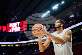 Pistons Trail Blazers Basketball