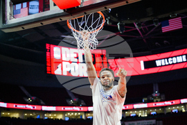 Pistons Trail Blazers Basketball