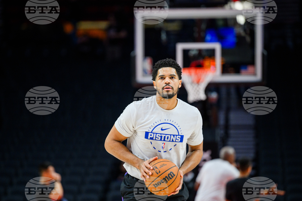 Pistons Trail Blazers Basketball