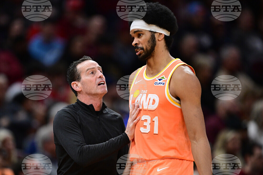 Hornets Cavaliers Basketball