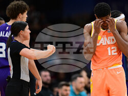 Hornets Cavaliers Basketball